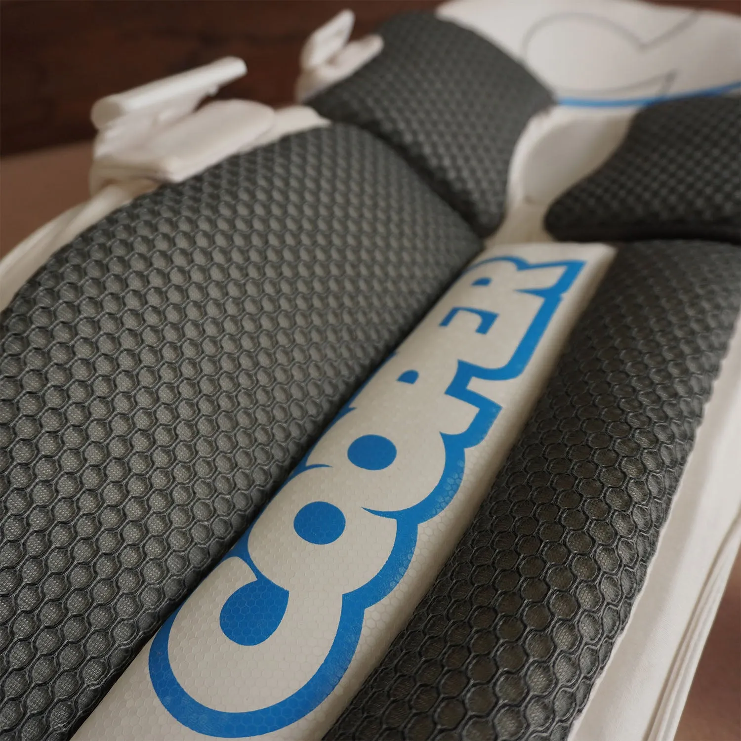 AM9 PADS - ADULT