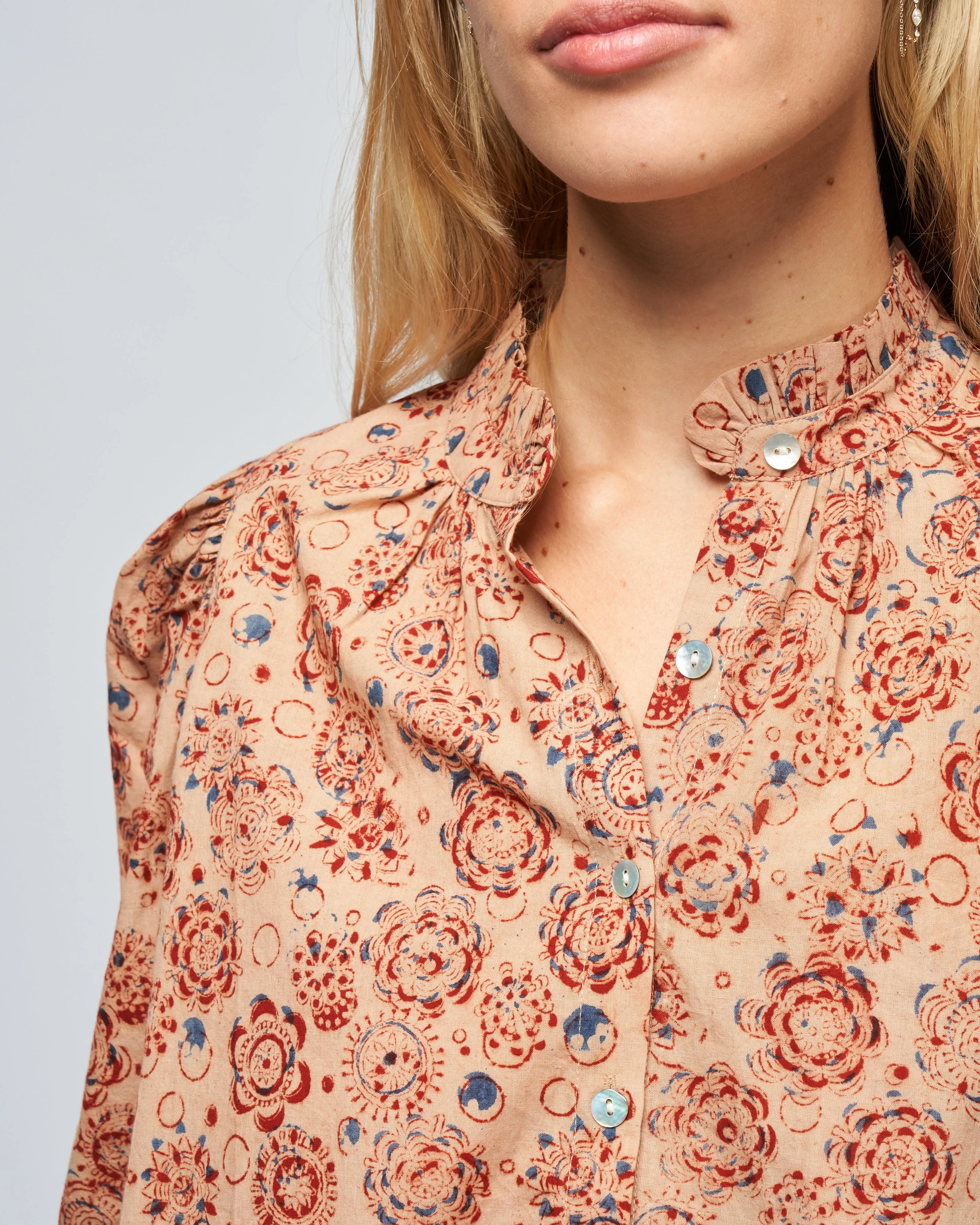 annabel juniper shirt - khaki juniper