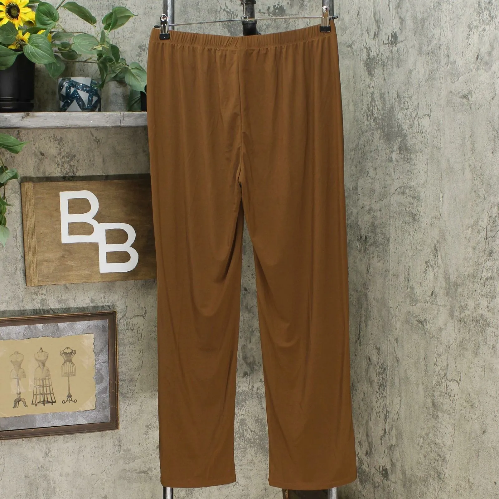Antthony Women's Thrill Me Tapered Pull On Knit Pants