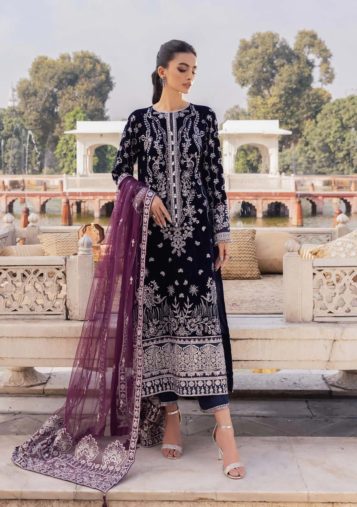 BAAGH - LOOK 03 | AIK Atelier Baagh Unstitched Velvet Winter Collection 2022 | Unstitched Embroidered Velvet Suits