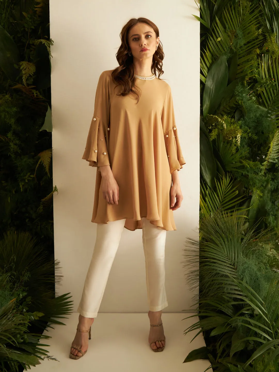 BEIGE BELLA TOP