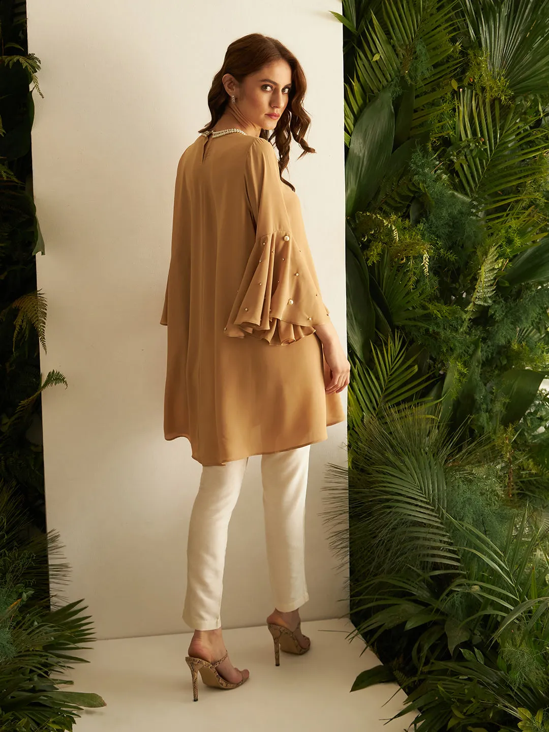 BEIGE BELLA TOP