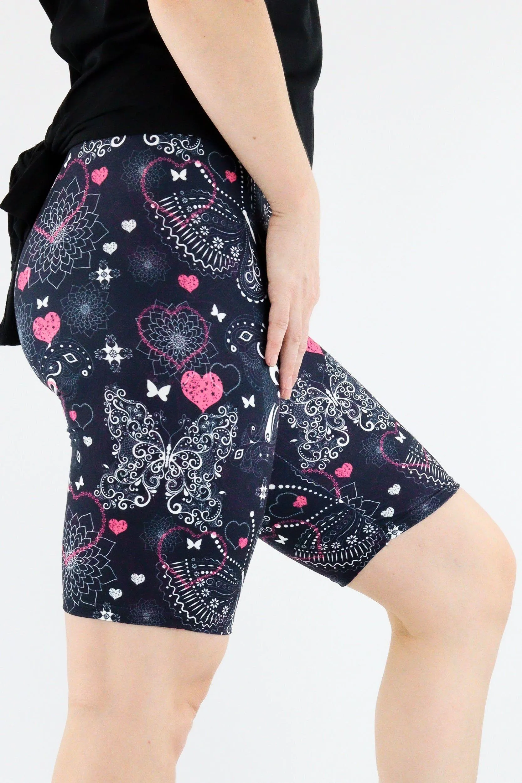 Butterfly Love - Casual Long Shorts