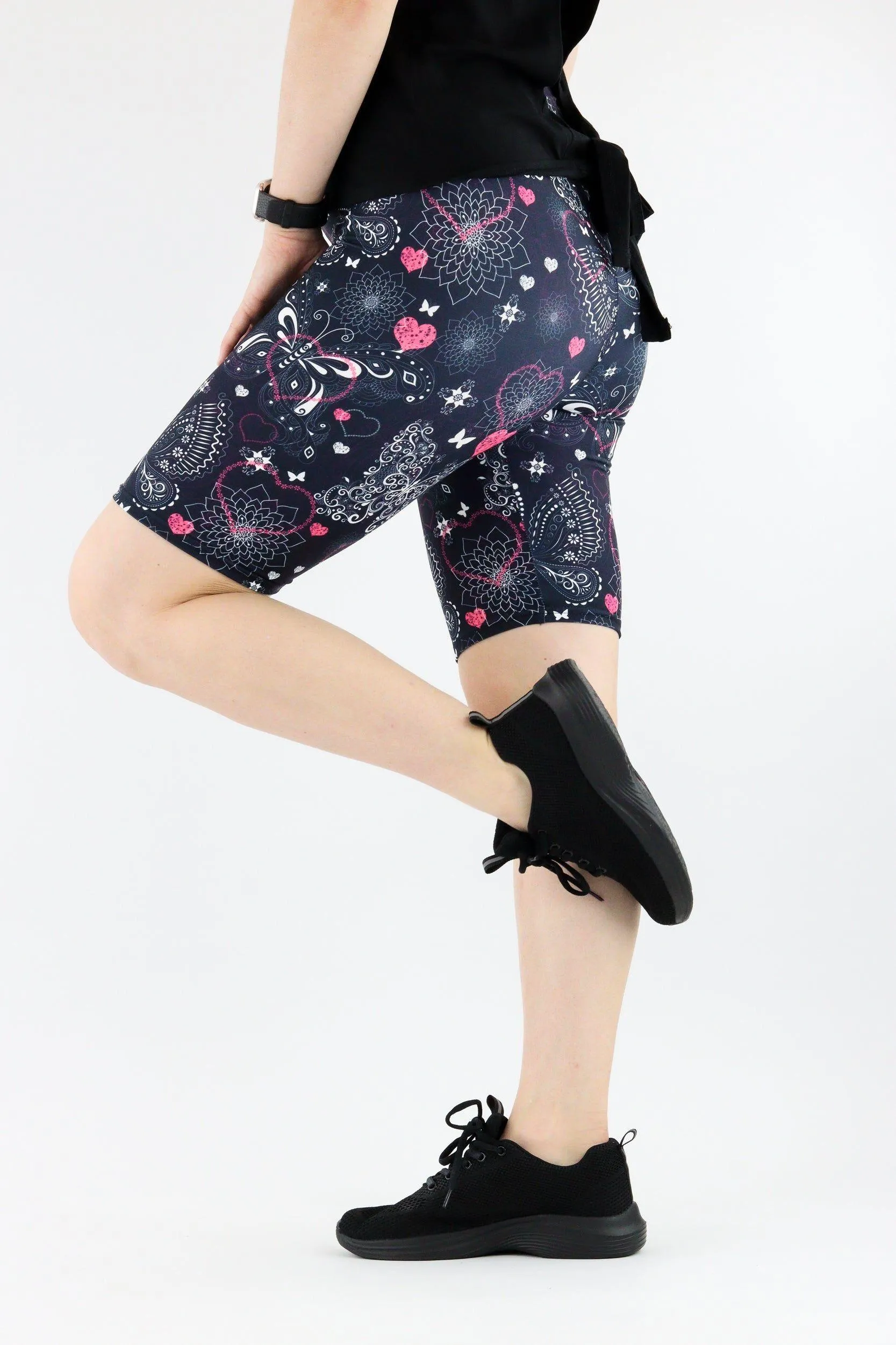 Butterfly Love - Casual Long Shorts