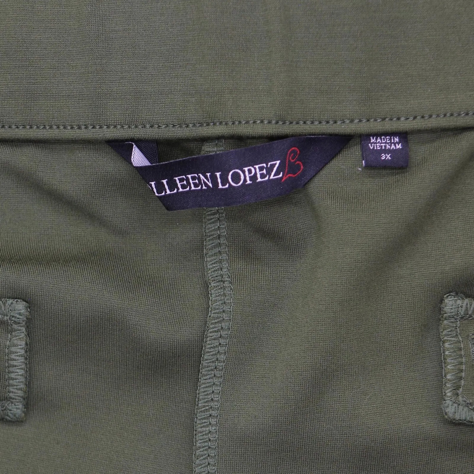 Colleen Lopez Power Mesh Panel Skinny Ponte Knit Pants. 729257 Hunter Green 3X