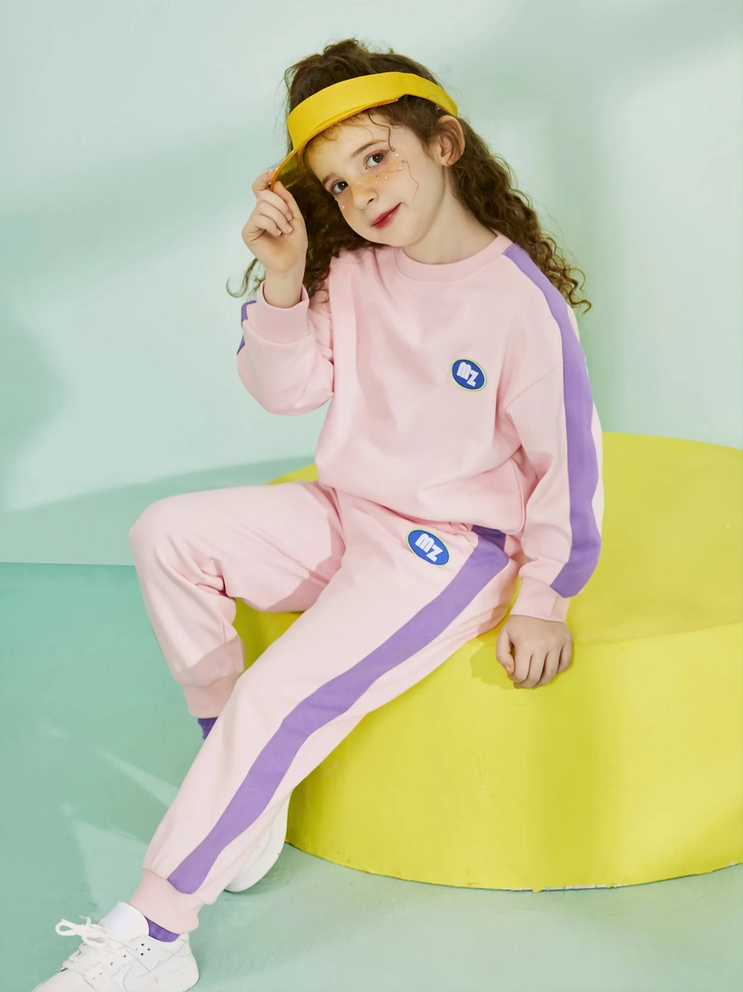 Comfortable Long Sleeve Pullover & Jogger Pant Set for Girls