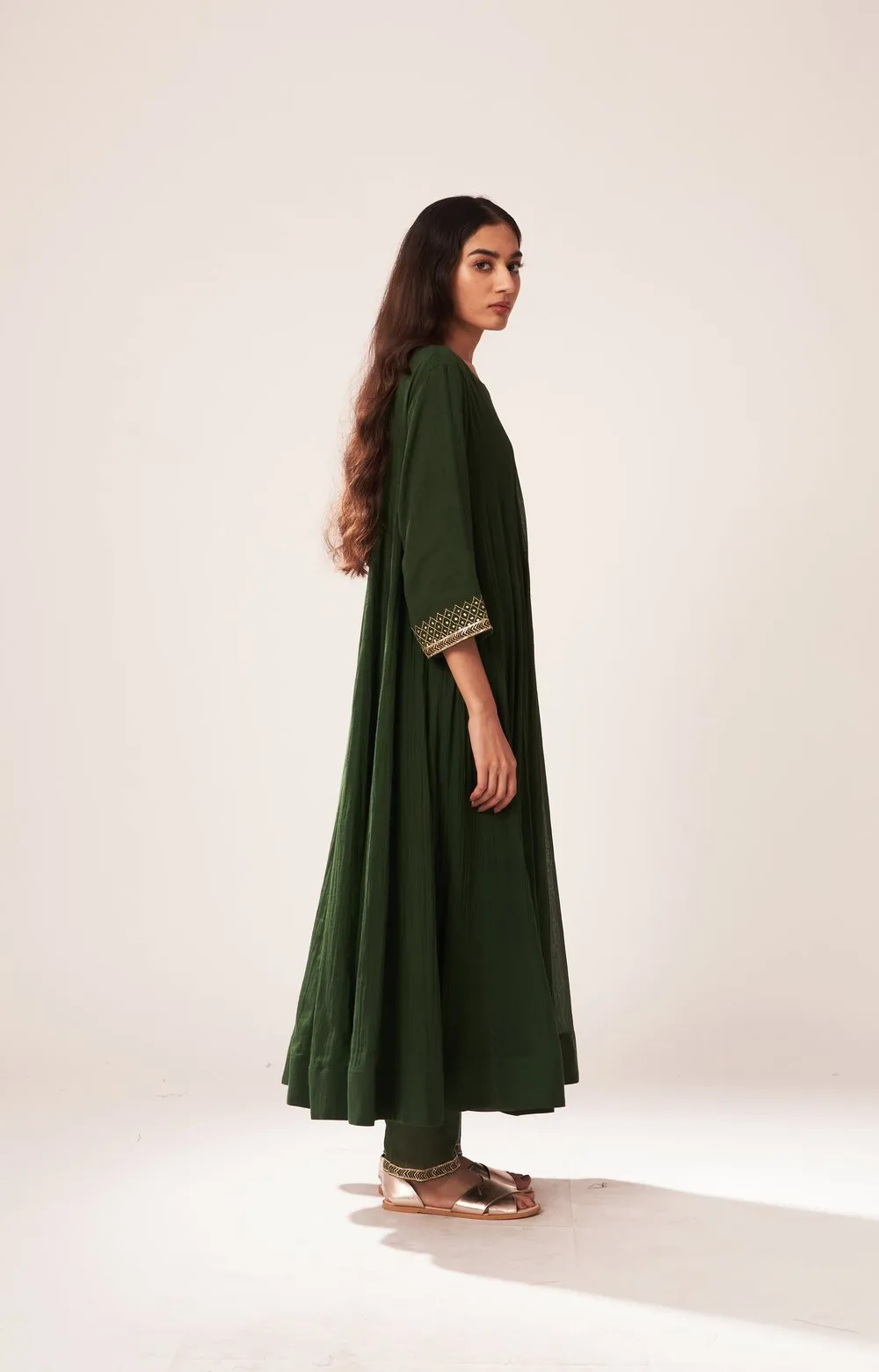Dot   I   Kurta-Pants-And-Dupatta-3