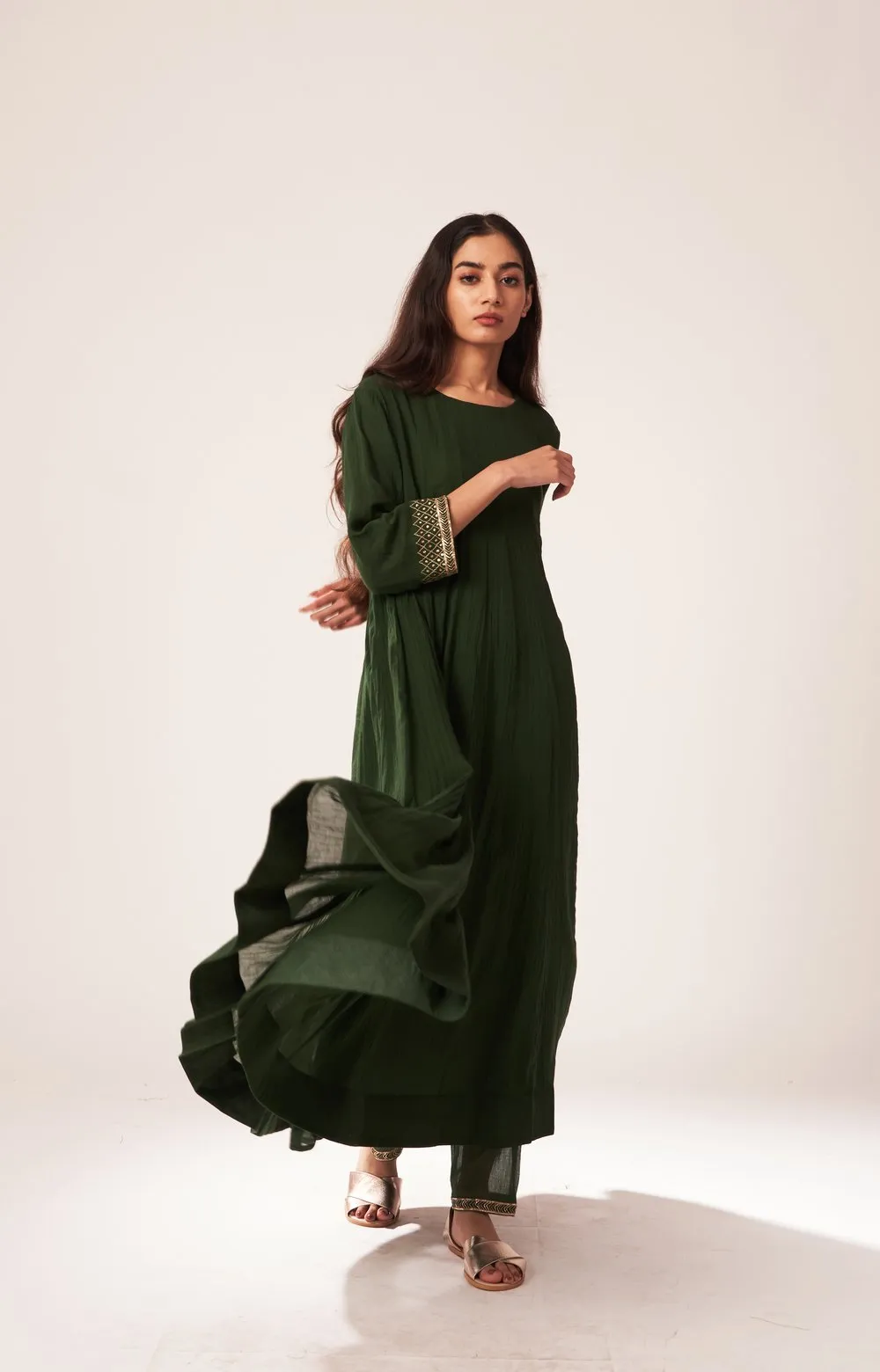 Dot   I   Kurta-Pants-And-Dupatta-3