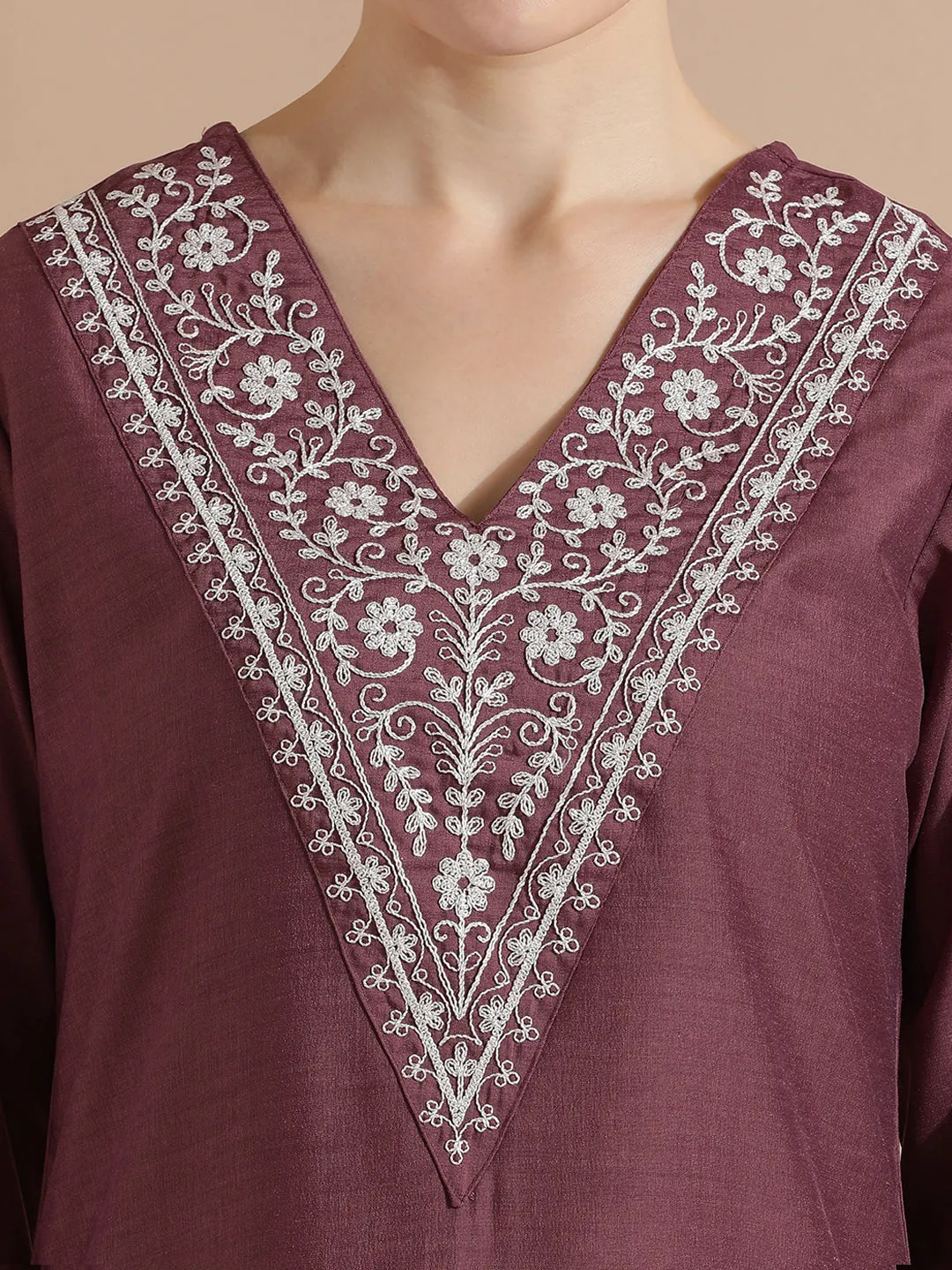 Embroidered Silk Blend Kurta Set With Floral Dupatta