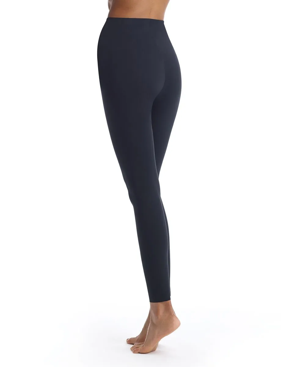 Fast Track Leggings in Black