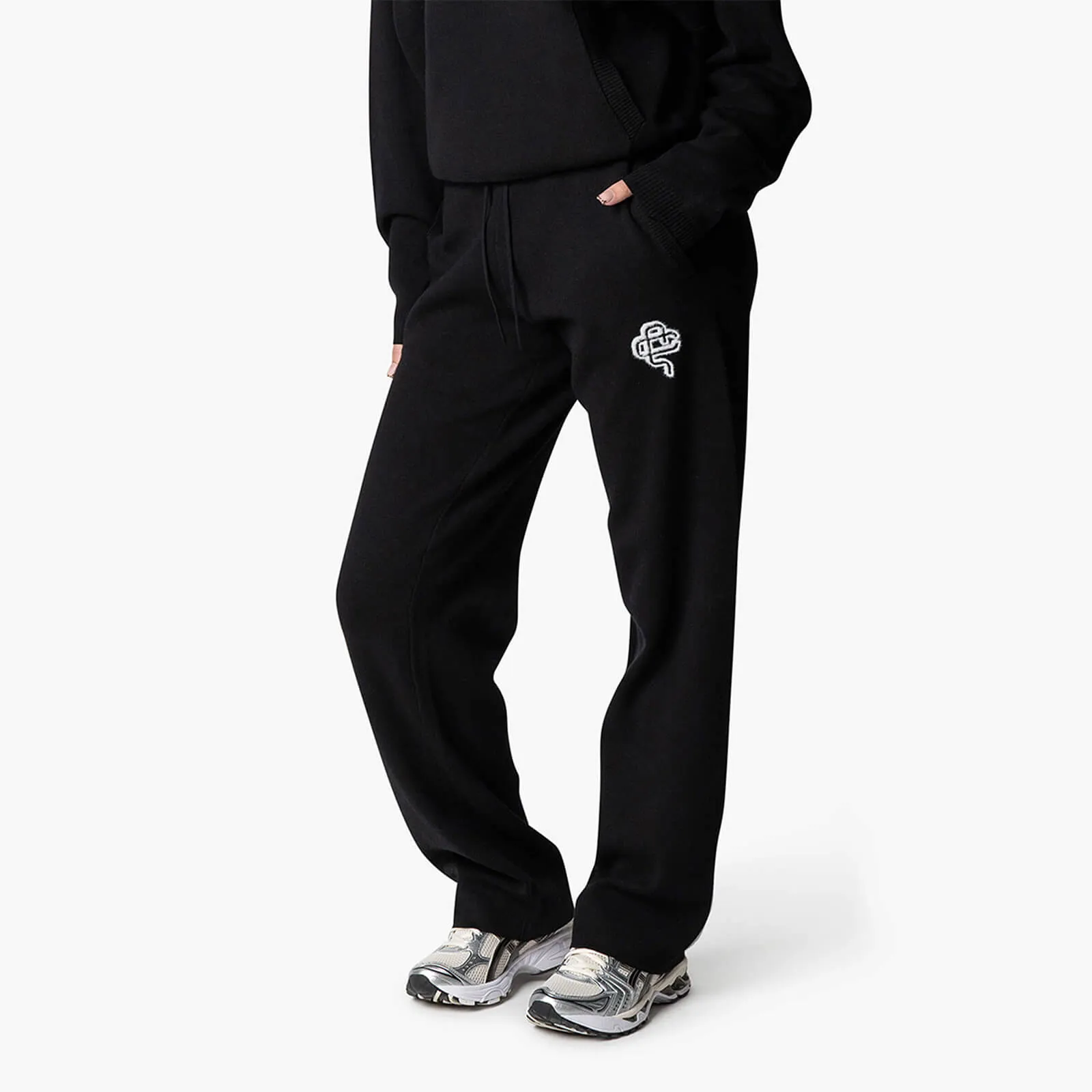FLO KNITTED SET | BLACK/OFF WHITE