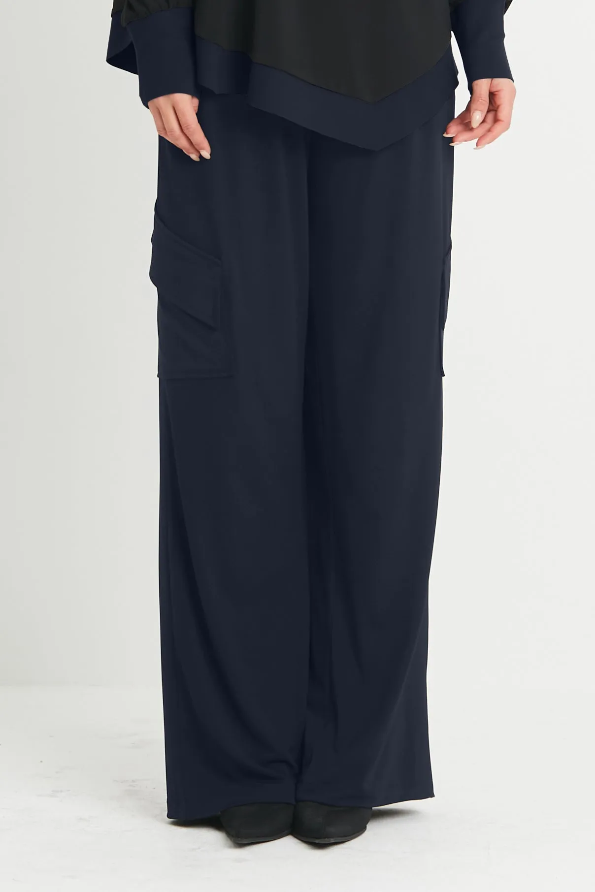 Matte Jersey Angle Pocket Pants