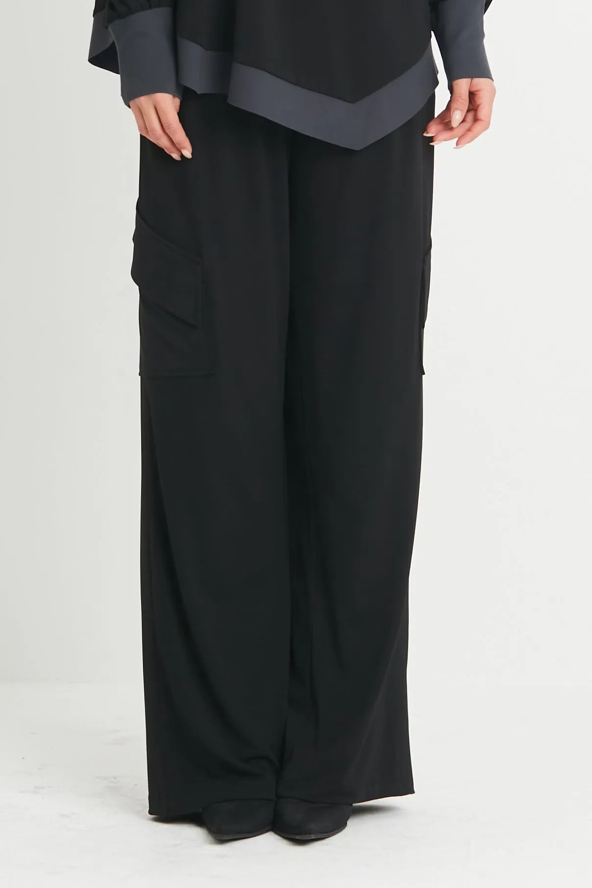 Matte Jersey Angle Pocket Pants