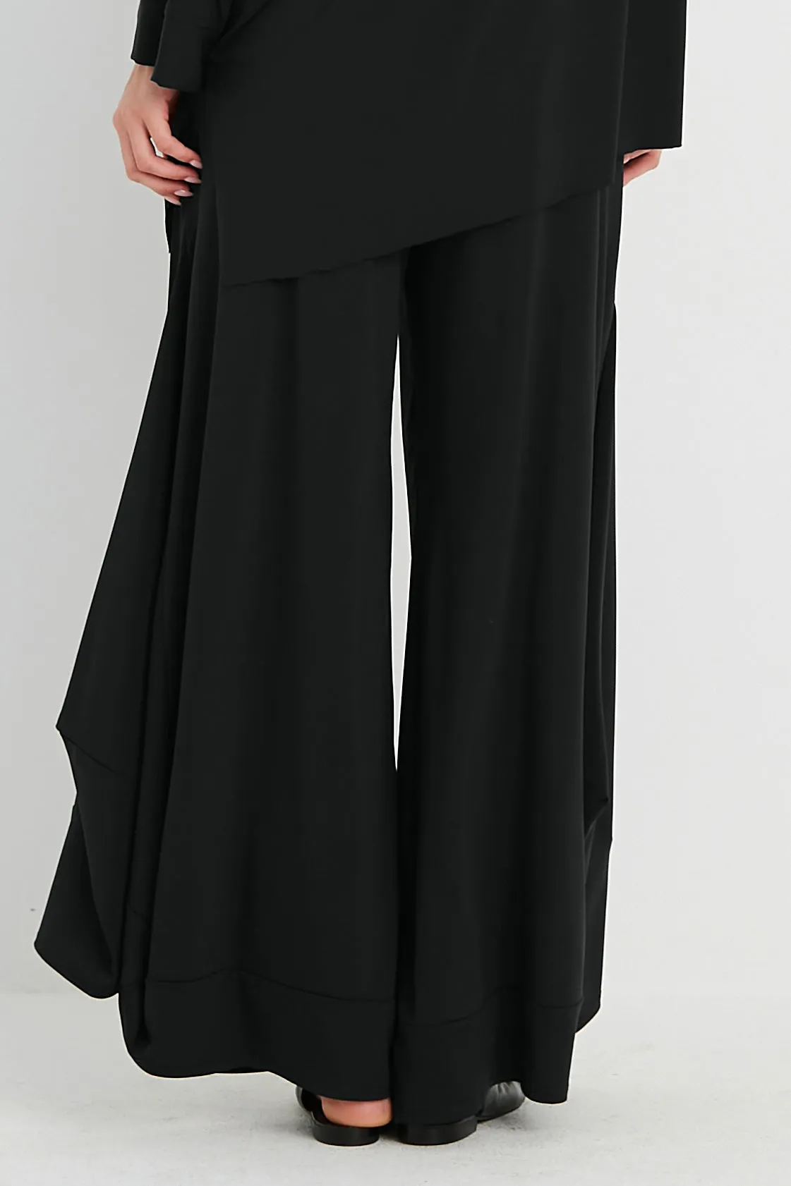 Matte Jersey Balloon Pants