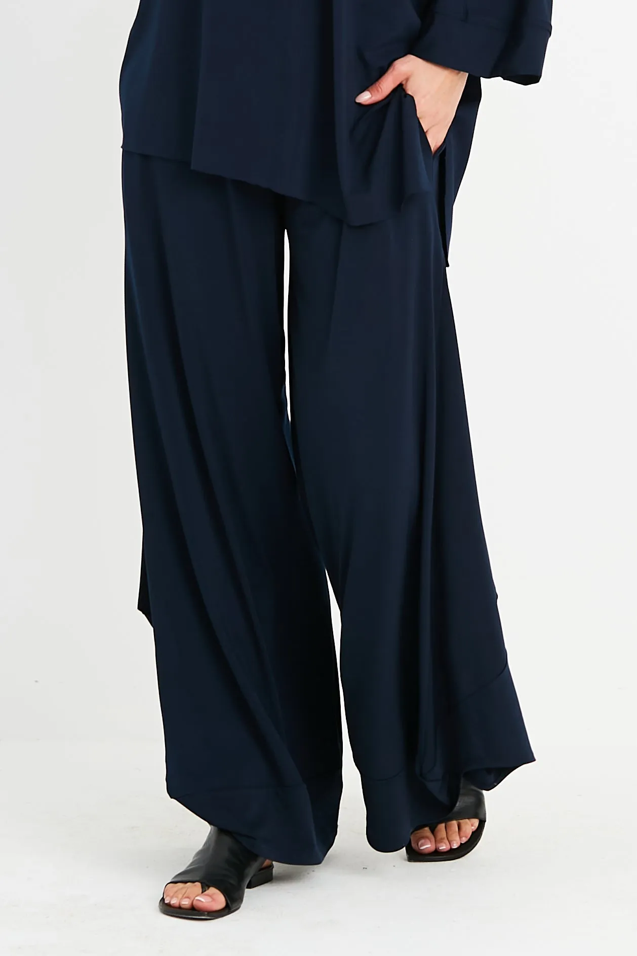 Matte Jersey Balloon Pants