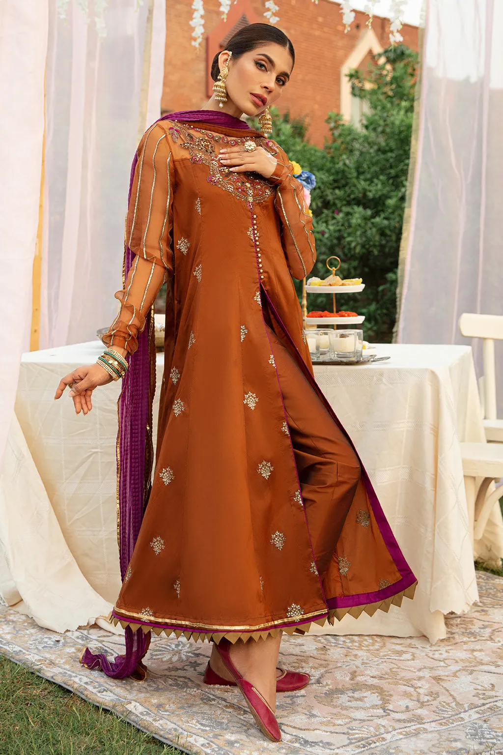 MM-05 | Vanya Mah-E-Meer RTW Stitched Collection