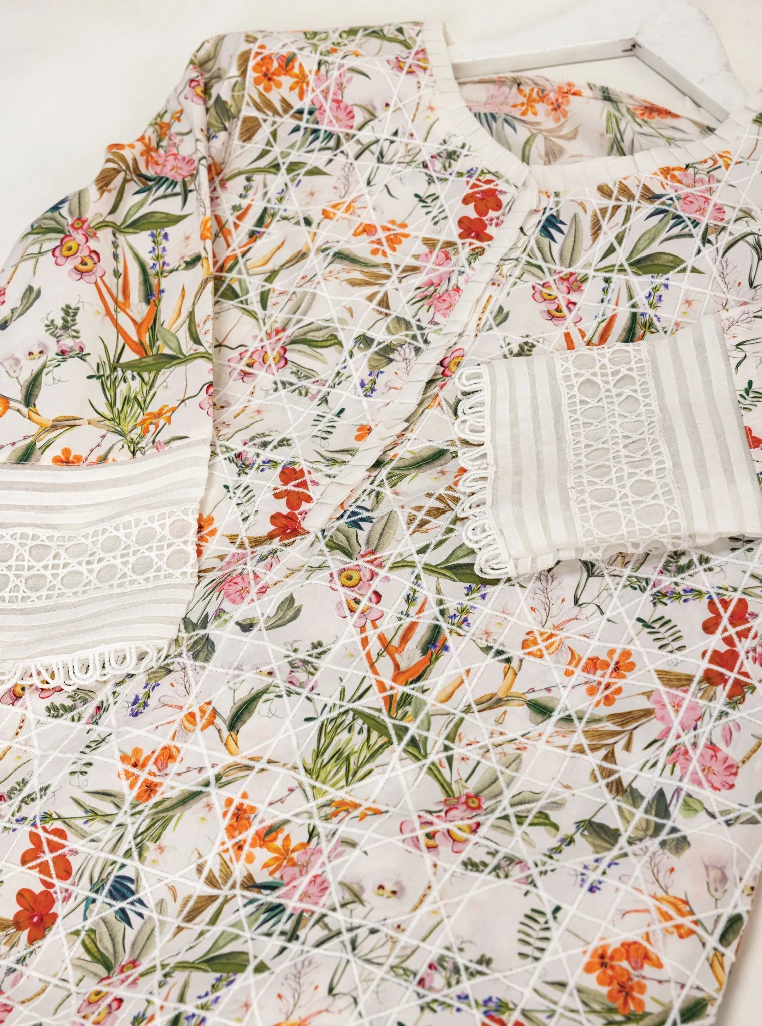 Mulmul Cotton Rafaela White Kurta With Rafaela White Pant