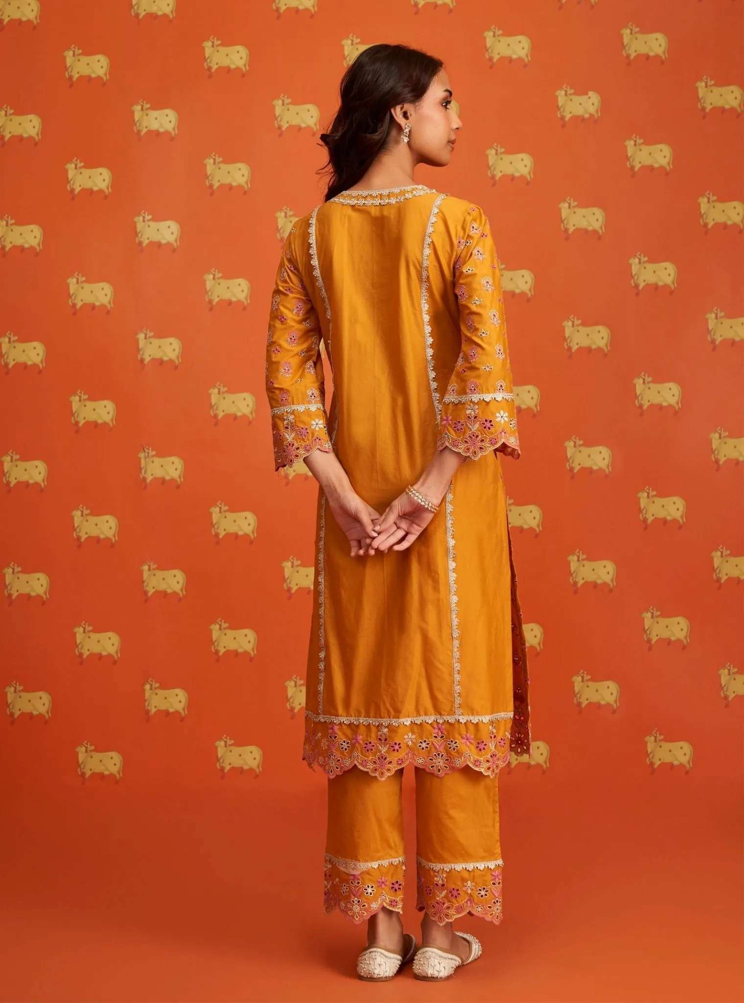 Mulmul Organza Aylin Peach Kurta With Mulmul Cotton Aylin Peach Dhoti Pant