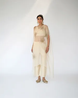 Shikha Mehta Chan Beige Zoe Organza Cape Set Silk Organza Silk Chanderi Beige Hana Ss21F-Bz