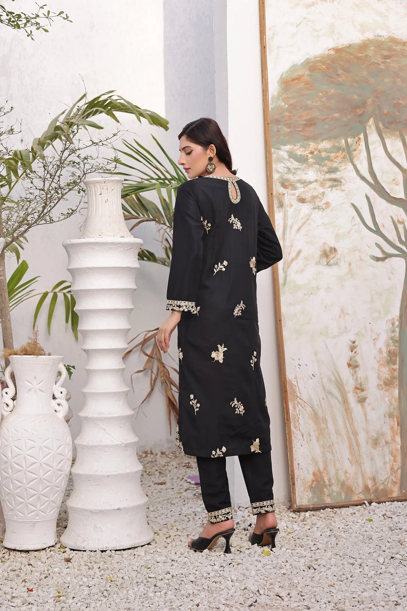 Timeless Sophistication - Black Embroidered Ensemble