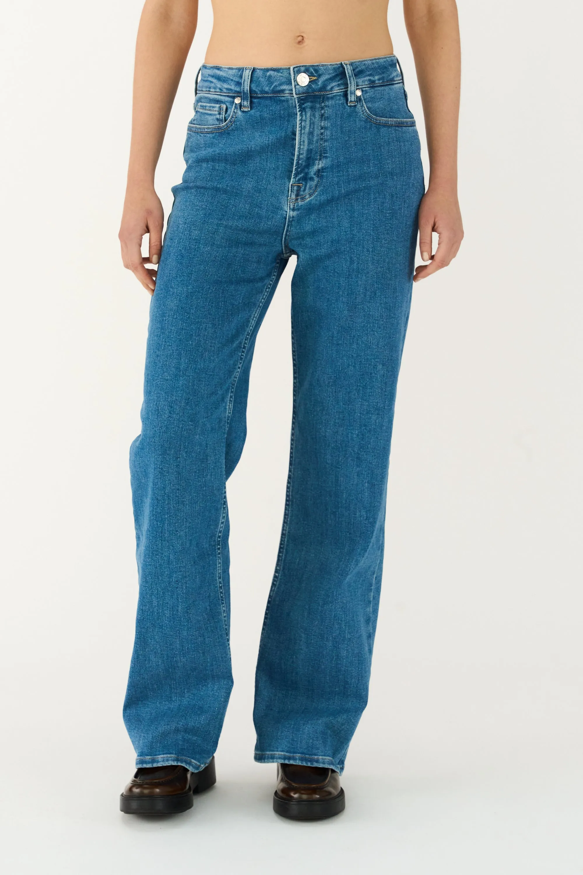TMRW-Brown Jeans Wash Montana
