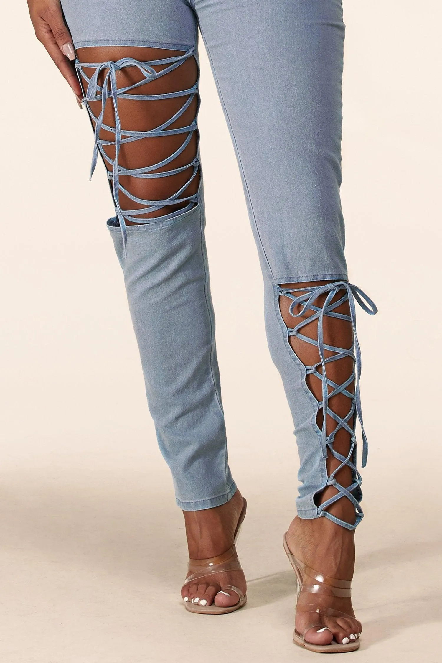 Two piece crop top with puffy sleeves and drawstring pant