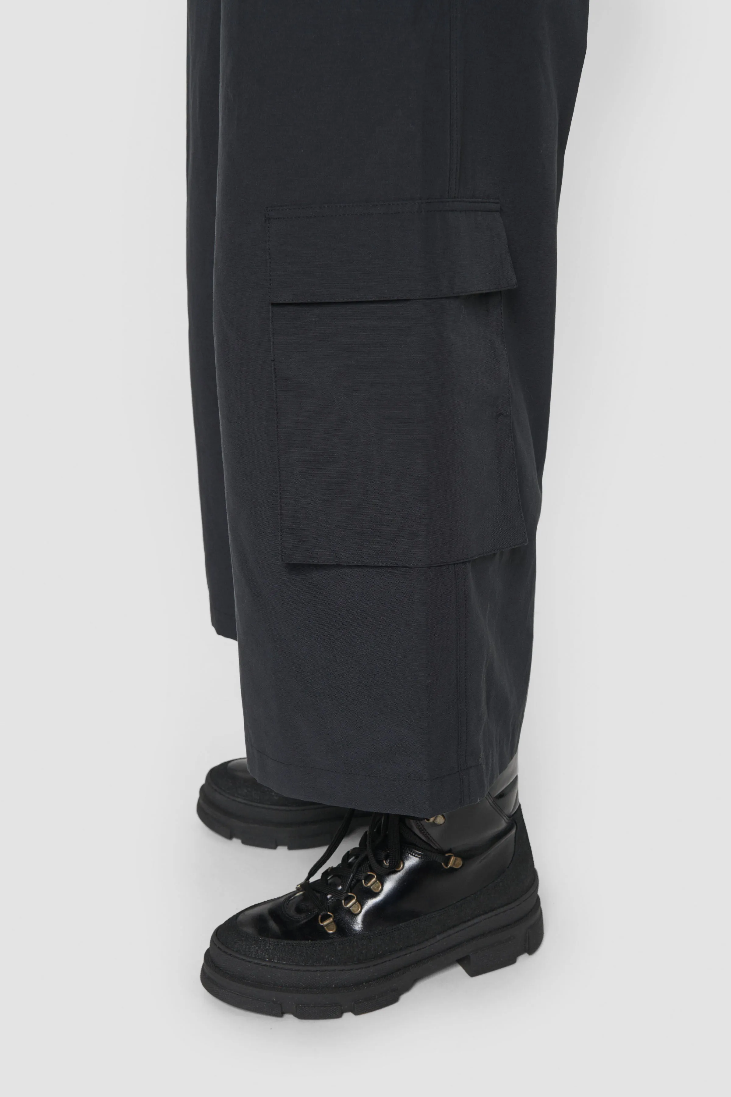 Wide Leg Crop Pant with Side Cargo Pockets