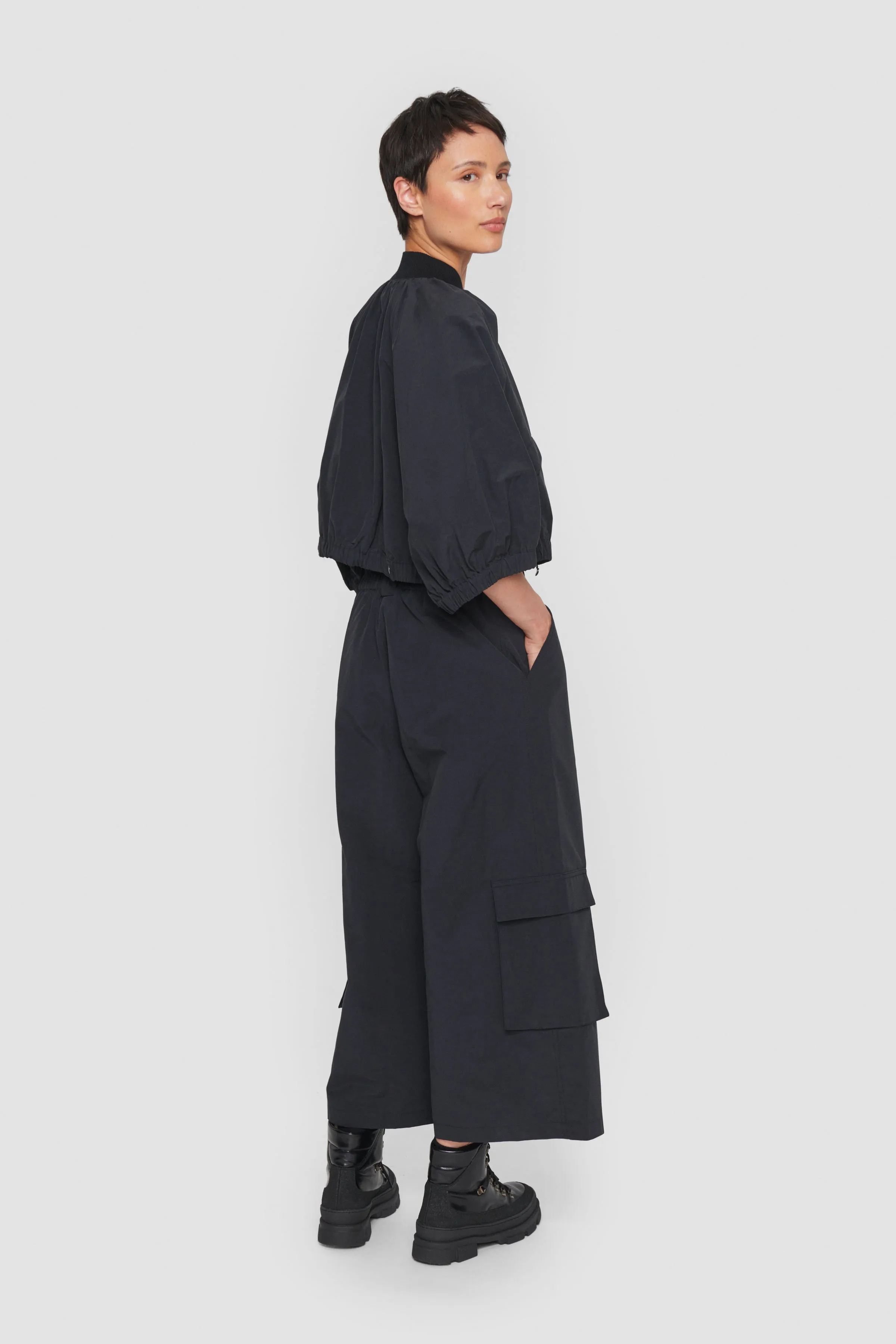 Wide Leg Crop Pant with Side Cargo Pockets