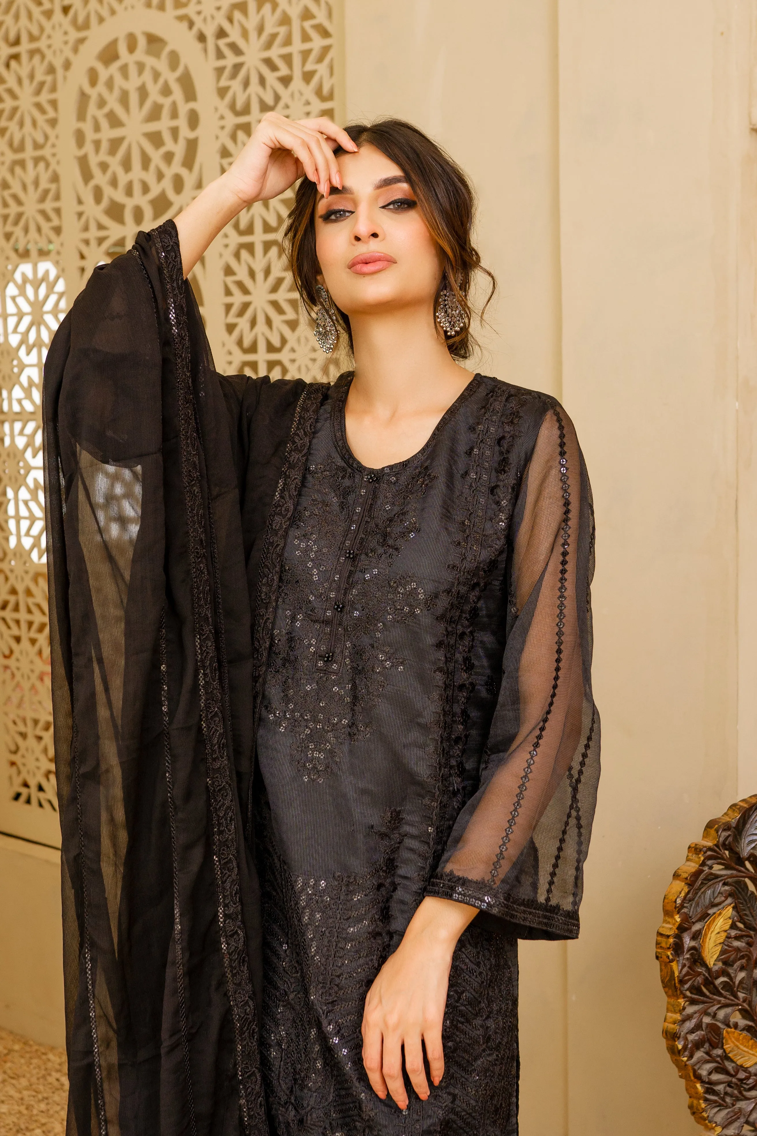 Yeong Embroidered shirt with pants & dupatta 3-Piece Stitched