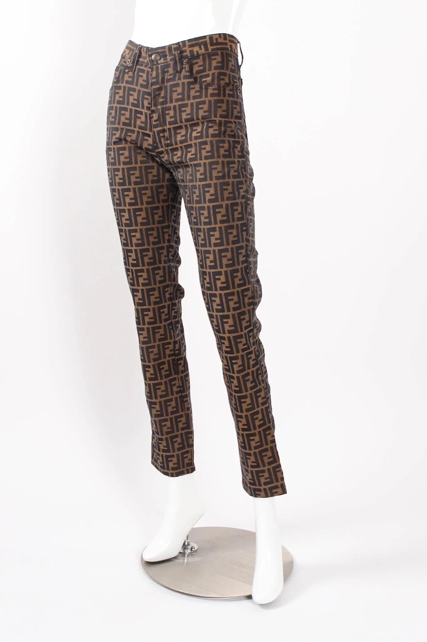 Zucca Monogram Crop Jean W27
