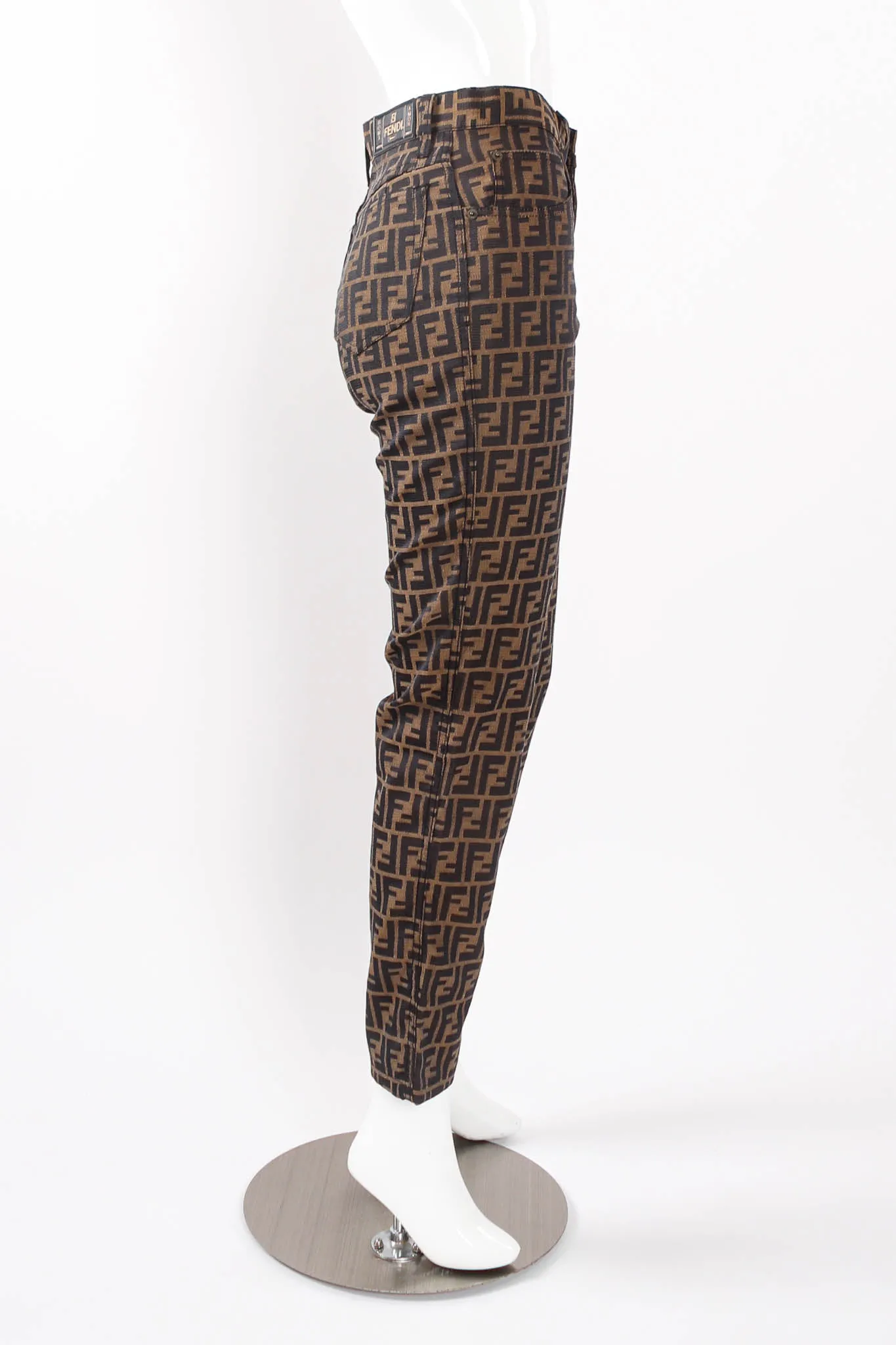Zucca Monogram Crop Jean W27